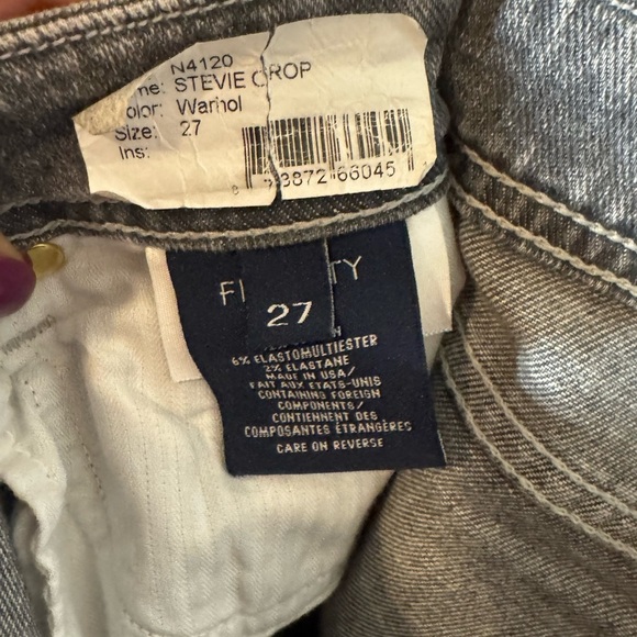 Fidelity Mid Rise Stevie Crop - Picture 7 of 9